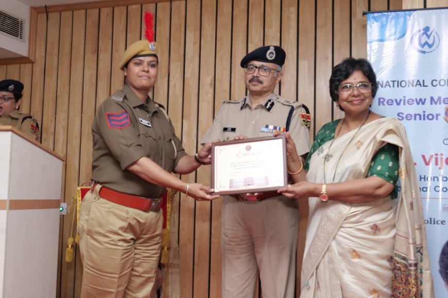 पुलिस मुख्यालय में हुआ श्रेष्ठ महिला पुलिसकर्मियों का सम्मान
