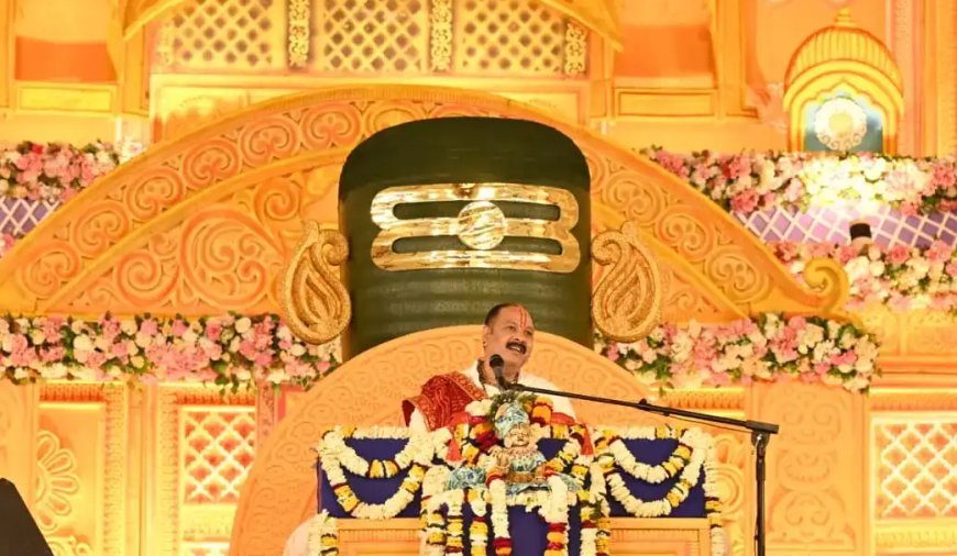 भोले बाबा भाव के भूखे हैं आडंबर के नहीं: प्रदीप मिश्रा