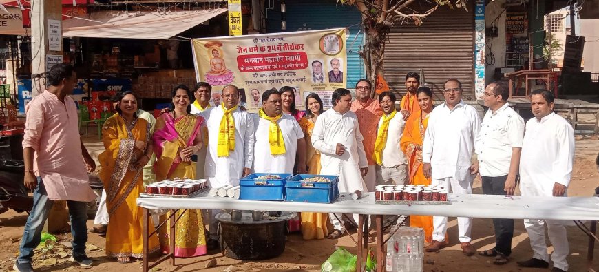 श्रद्धालुओं ने भक्तिमय वातावरण में किया उत्सव का आगाज