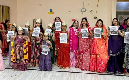 महिला मण्डल ने बालक महावीर का पालना झूलाया