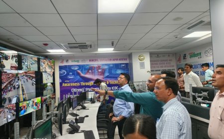 नवनियुक्त नगर निगम आयुक्त ओम कसेरा ने संभाला कार्यभार