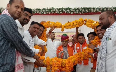 राजस्थान प्रभारी अग्रवाल ने कार्यकर्ताओं की ली बैठक, दिए दिशा-निर्देश