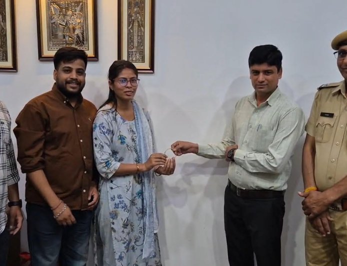 अजमेर पुलिस की ईमानदारी और तत्परता