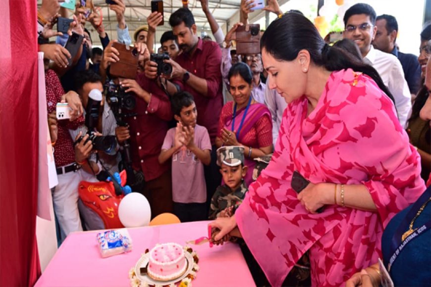 आंगनबाड़ी चलो अभियान प्रवेश उत्सव एवं विदाई समारोह का का हुआ आयोजन