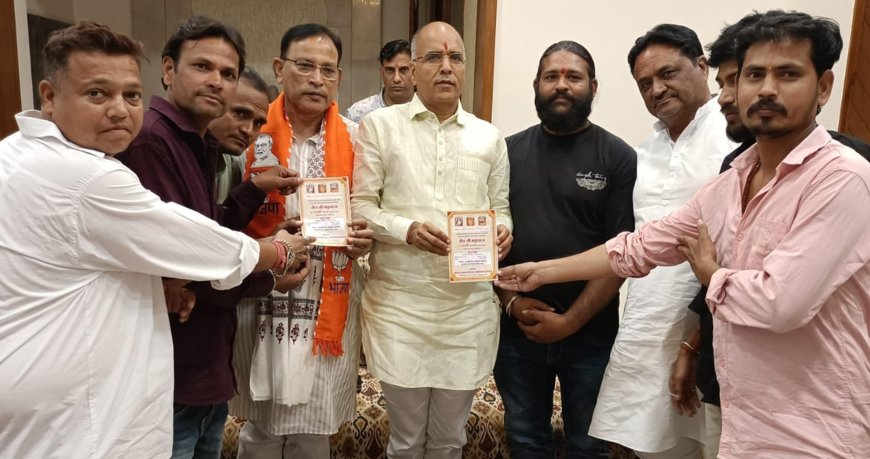 सैन जयन्ती को लेकर गांव-गांव कर रहे है संपर्क