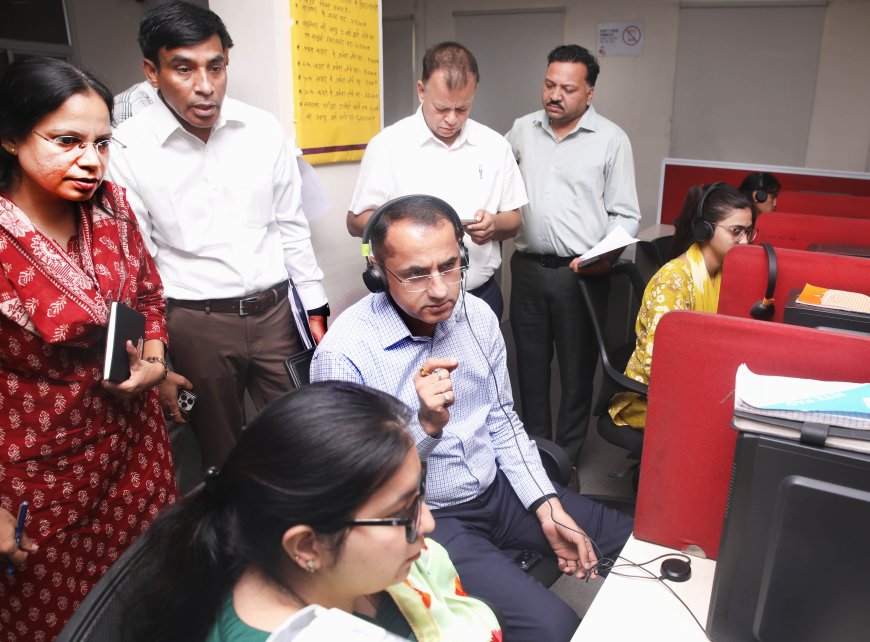 पंचायती राज विभाग के शासन सचिव ने राजस्थान संपर्क हेल्पलाइन कंट्रोल रूम का किया निरीक्षण