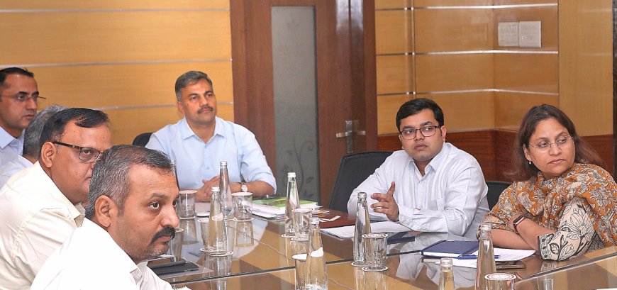 विकसित ग्राम/शहरी वार्ड अभियान की समीक्षा बैठक आयोजित