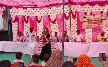 कुरेड़ा पंचायत पहुँचा 'ग्राम रथ', विकास अधिकारी और ग्रामीणों ने किया भव्य स्वागत