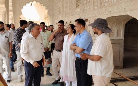 मुख्य सचिव  ने रविवार को आमेर महल का किया भ्रमण