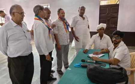 निशुल्क नेत्र चिकित्सा शिविर में 55 रोगियों की हुई जांच