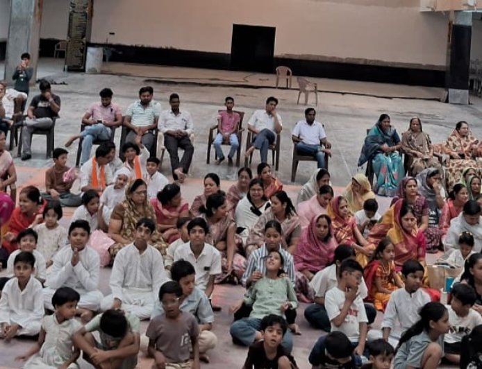समाज के बच्चों को संस्कारित व धर्म के प्रति जागरूक बनाए  : विष्णु बोहरा
