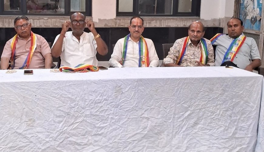 समाज के बच्चों को संस्कारित व धर्म के प्रति जागरूक बनाए  : विष्णु बोहरा