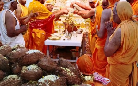 मानसरोवर के इंजीनियर्स कॉलोनी जैन मंदिर में मनाया “उत्तम आकिंचन धर्म”
