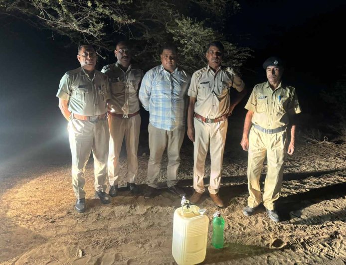2 लाख 67 हजार लीटर से अधिक वाॅश नष्ट, 309 हुए गिरफ्तार