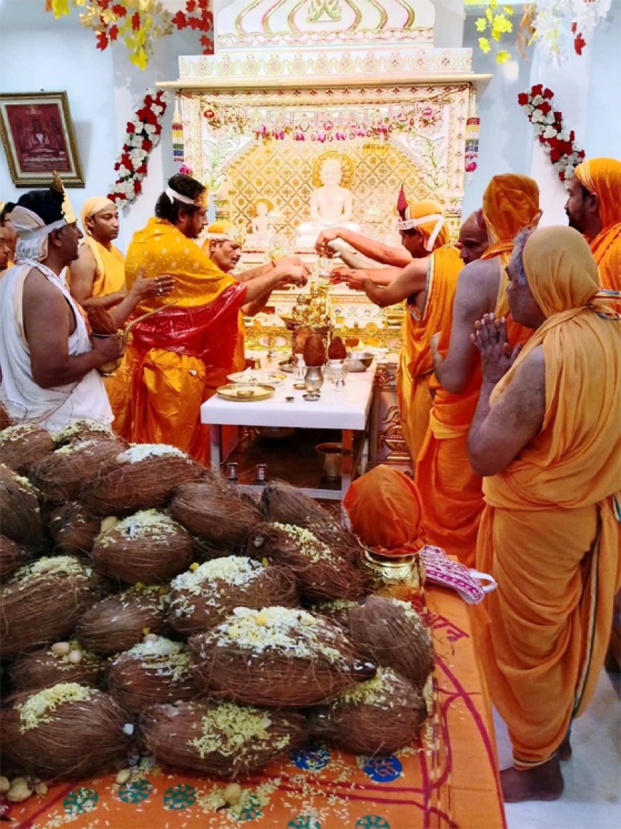 मानसरोवर के इंजीनियर्स कॉलोनी जैन मंदिर में मनाया “उत्तम आकिंचन धर्म”