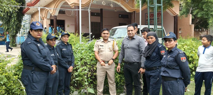 कालिका यूनिट ने छात्र-छात्राओं को किया जागरूक