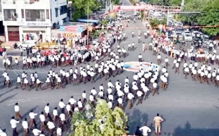 2700 स्वयं सेवकों ने किया पथ संचलन