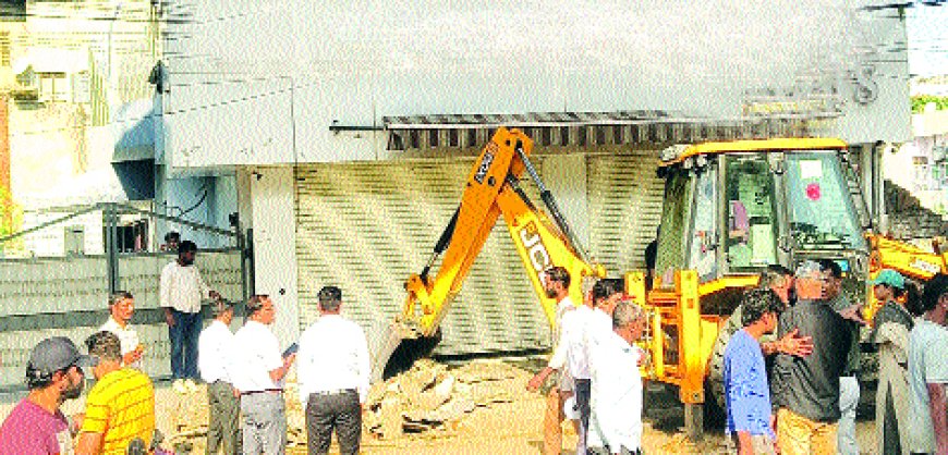 सोडाला से गुर्जर की थड़ी तक जेडीए का बुलडोजर एक्शन